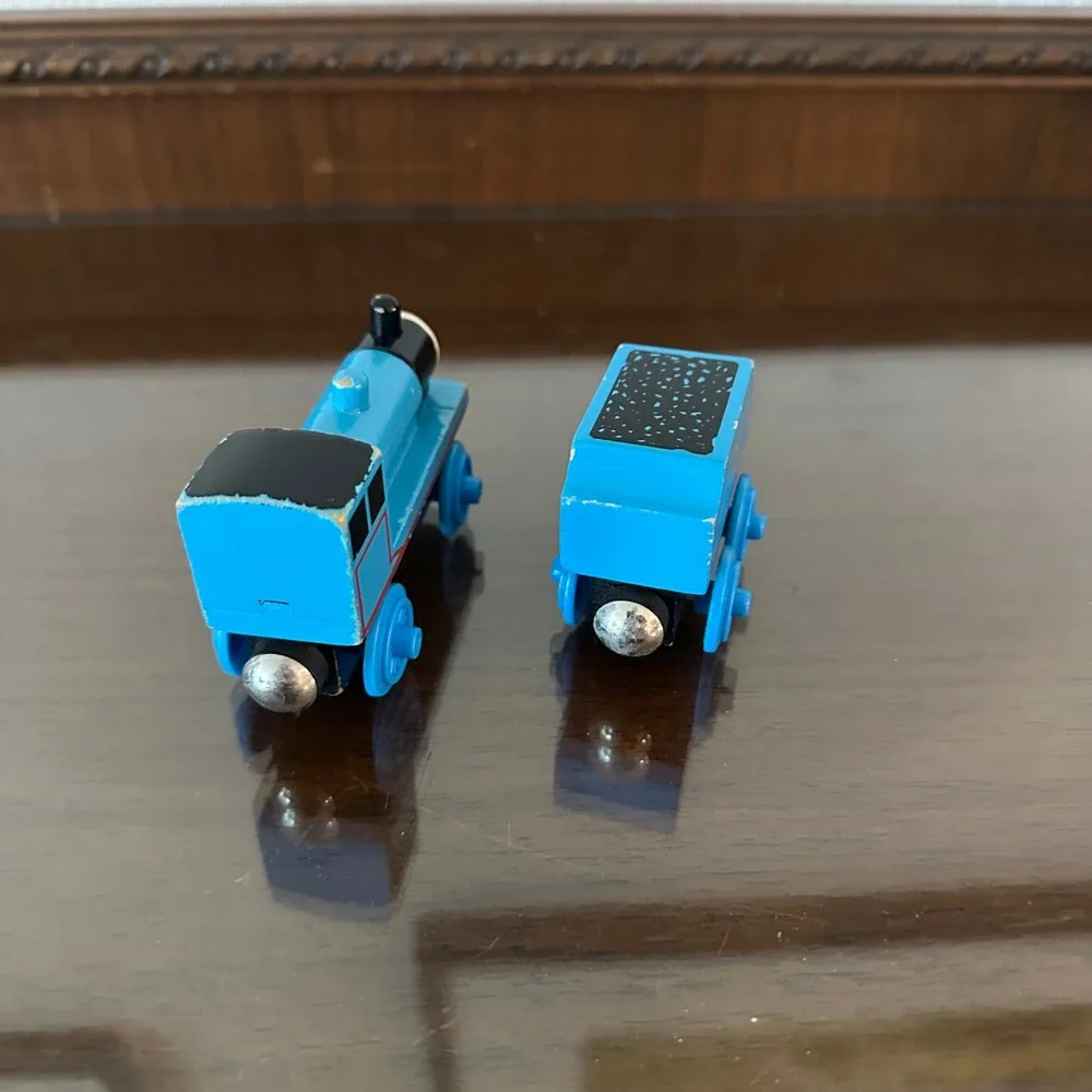 Thomas Wooden Railway Edward the Blue Engine No 2 Train and Tender 1994 Vintage
